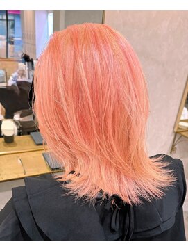 ヘアデザイン ファブロ(hair design FABRO.) 【FABRO.東】ブリーチ×ベビーピンク×ウルフレイヤー♪