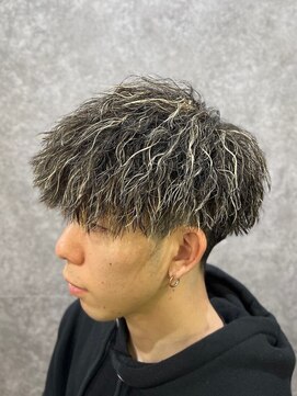 ライズトーキョー 土浦店(RISE TOKYO) ばちばち好き必見【メッシュツイストスパイラルパーマ】