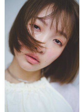 ヤー(YA) シンプル ボブ