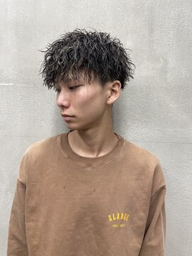 ダズルヘアーエイチ(DAZZLE hair H) ツイスト金メッシュ