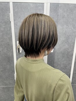 ドレスヘアーガーデン(DRESS HAIR GARDEN)の写真/貴方だけの特別な時間を経験豊富なスタイリストと。髪や肌に優しいダメージの少ない施術で輝く美しさへ♪