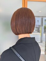 オーラ(ora) 【髪質改善カラー×ぱつっとボブ】