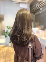 フーコー 小倉魚町店 (fuhcoh)&nbsp;オリーブグレージュ×レイヤーカット