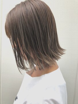 ルーファス 恵比寿 渋谷(Ruufus) 透明感カラーで作る大人切りっぱなしボブ【Ruufus恵比寿渋谷】