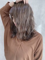 ムウ 難波(MOU)&nbsp;ハッシュカットフルバング似合わせカットレッドブラウン20代30代