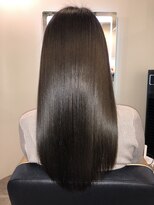 アールサロン アオヤマ(Rr SALON AOYAMA)&nbsp;プラチナミネコラストレート