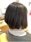 大人前下がりボブ