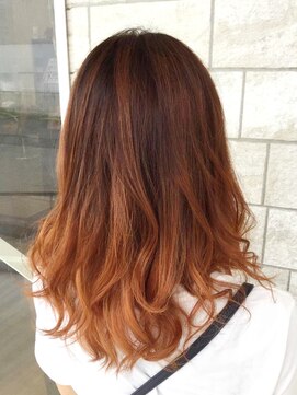 アメイジングヘアー 千歳店(AMAZING HAIR) 【AMAZING HAIR 千歳店/村山】オレンジ グラデーション