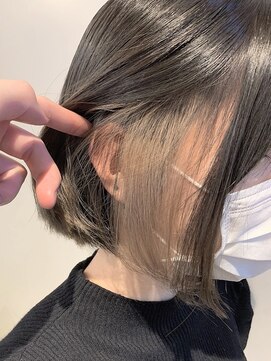 エストヘアーバイ フレンズ 新宿店(est hair by friends) ロイヤルミルクティーグレージュインナーカラーダブルカラー