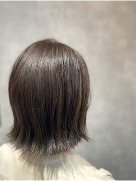 ルッソ チアロ(Lusso chiaro) 外ハネボブ×ハイライト/30代40代50代