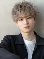 イオ 本厚木(io)&nbsp;無造作マッシュハイトーンメンズカット刈り上げ