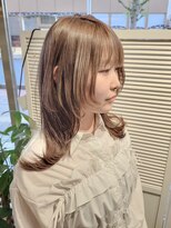 ベール(BALE) ダブルカラー　グレージュ　顔周りレイヤー　【尾野恭平】
