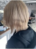 柔らかブロンドヘア
