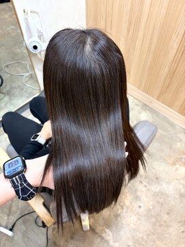 ユニカ 宇都宮(yunica) 黒上カタログ/オリーブグレー/小顔見せるヘア/ココアベージュ