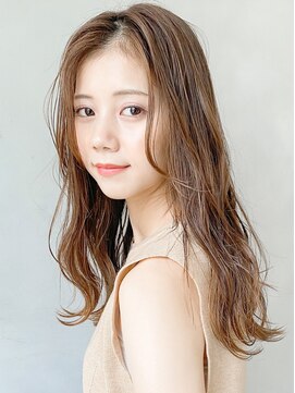 レア 表参道(L'ea) 黒髪クラゲヘアーオリーブグレー小顔ココアベージュ