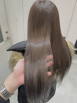 フェリア 渋谷(Feria) グレージュカラー♪【谷島】