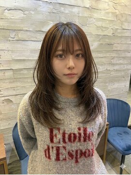 アース コアフュール ボーテ 藤枝店(EARTH coiffure beaute) 顔周りレイヤー×髪質改善×オリーブベージュ