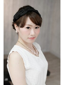 ヘアリゾート ラグーン(hair+resort lagoon) 編み込みサイドアップ