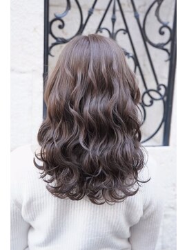 フルール たまプラーザ(Fleur) ココアグレージュ/セミロング/透明感/ブリーチなし