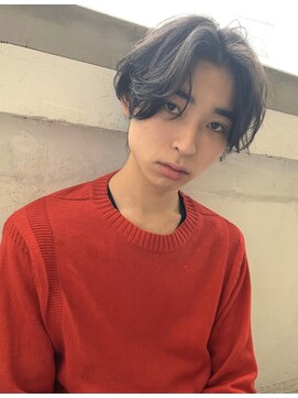 アカ(ACA) 刈り上げ　バーバー　パーマ　マッシュ　ツイスト　スパイラル