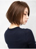 大人可愛い小顔美髪ツヤ感前下がりショートボブ丸みショートB1