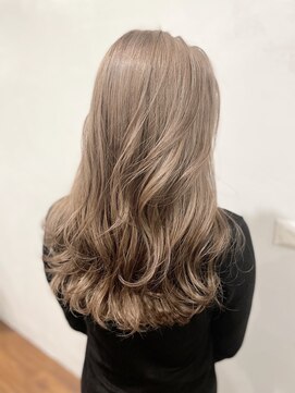 オーティティ(O-TETE) O-tete ミルクベージュ