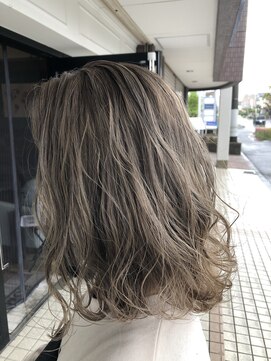 グリッター 赤塚店(GLITTER) ボブレイヤー×グレージュ