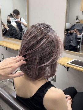 リグ 横浜(Lig.) ブリーチ/バレイヤージュ/パープルカラー/トリートメント