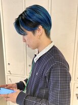 ブルーと黒のコントラストカラー