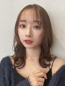 ノイ(noi) 顔周りレイヤーカットくびれヘアミルクティーベージュカラー