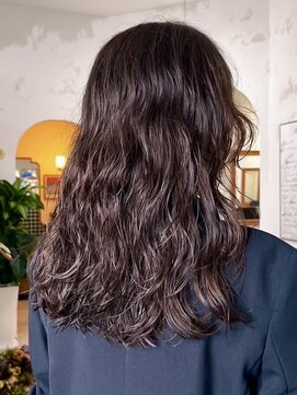 ニュイ(NUIT) ミルクティーベージュダブルカラーケアミディアムボブパーマ