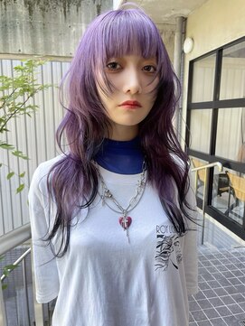 ラ キング(LA KING) ピンクベージュタッセルボブウルフネビージュショートカット