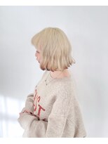 ミュー(Mu)&nbsp;裾カラー　ブロンド　ブラウン　ブラック