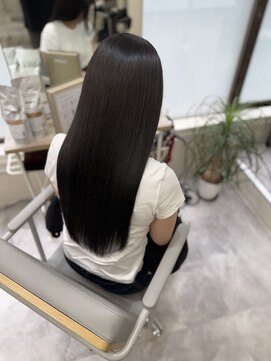 アウラ 近鉄八尾駅前店(Aura) 艶感抜群