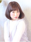『ナチュラルワンカールボブ』x『カーキマットアッシュ』