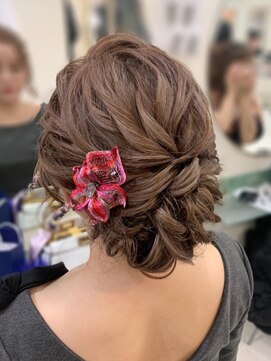 ブリエ(briller) MAMAMI/ルーズアップ/花飾り