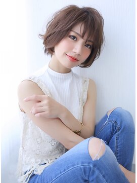 リコ(Lico) ショコラグレージュ×ショートボブ