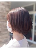 ショートボブ