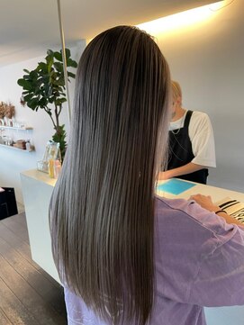 プラスディー(+D) シルバーグレー