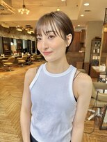 ビュートリアム 南青山(BEAUTRIUM)&nbsp;耳掛けマッシュショート　ショートボブ　20代30代　大人ショート