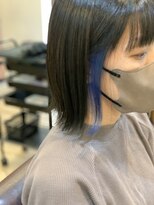 ハジー(Hajy)&nbsp;インナーブルー×ブルーブラックinミニボブ