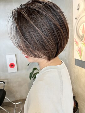 ブルックス ハイライト 大人ボブ レイヤーボブ バレイヤージュ ショート