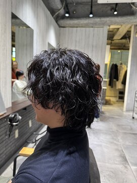 アクシー ヘアーアンドメイク(AXY HAIR&MAKE) 波巻きパーマ/ハイライト/束感マッシュ/ブロンド/新宿