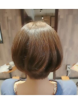 ネセサリー(NECESSARY) カット