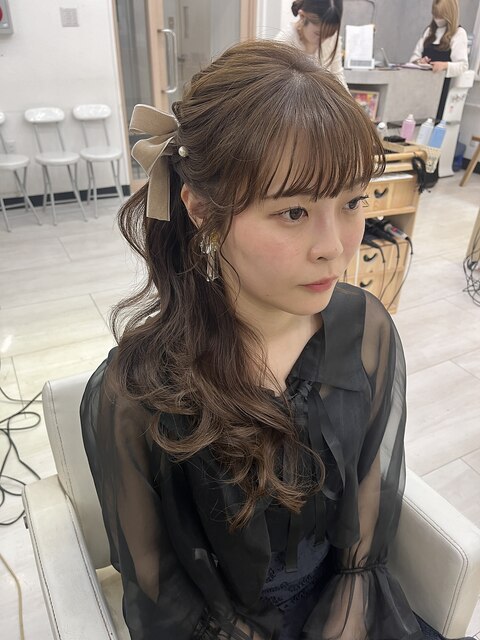 2025年春】結婚式ヘア サイドハーフテールのヘアスタイル｜BIGLOBE Beauty