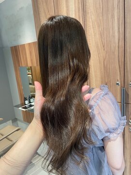 ガリカ 博多(Gallica) 【長まなみ】ブリーチなしで作る柔らかい透明感オリーブベージュ