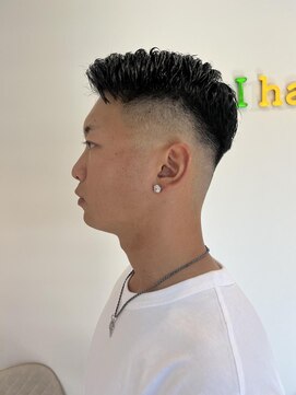 イロアイ(iro I) フェードカット