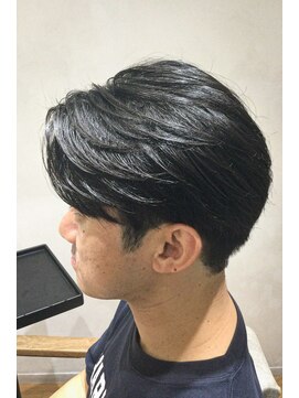 リタ オム 大宮店(RITA HOMME) フェザー風カット