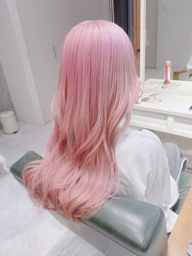 成人式カラーにもいい可愛いホワイトピンクカラー