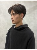 大人の色気◎センターパート刈り上げショート